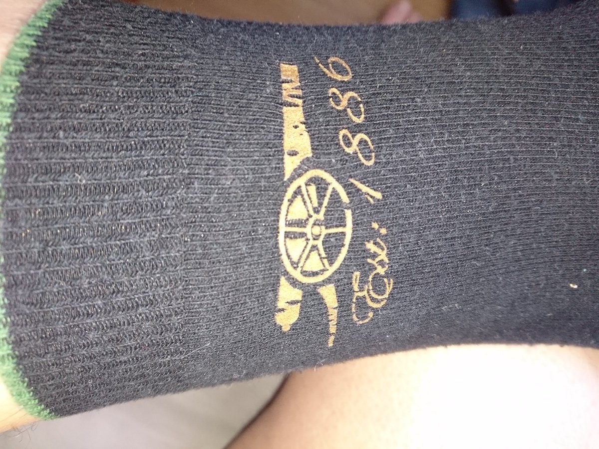 Davespud247's tweet photo. Lucky gooner socks!!! #COYG https://t.co/C84xO2FKMp