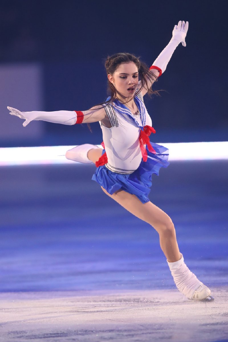 フィギュアスケートまとめ零 ロシアの世界女王メドベージェワが国別対抗戦17のエキシビションでセーラームーンになりきり華麗な演技を披露 T Co Hgr4qe6lsz フィギュアスケートまとめ零 ロシアの世界女王メドベージェワが国別対抗戦17のエキシビションでセーラームーンになりきり華麗な演技を披露 T Co Hgr4qe6lsz