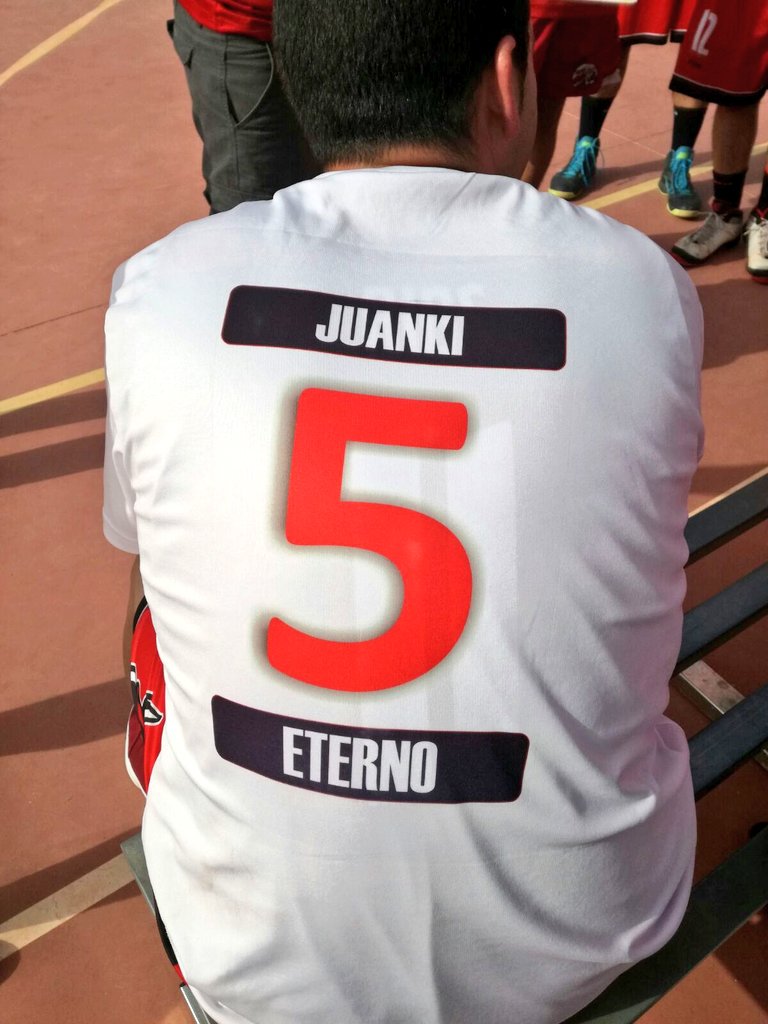 CDJPuertaOscura's tweet photo. Imposible explicar con palabras porque somos del...

🔴SENIOR PROMESA🏀
(Por tí, amigo)

#EternoJuanky
#SiempreJuntos https://t.co/dOAQ2rYQCa