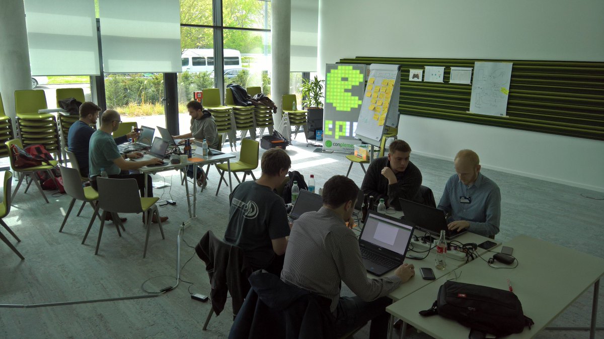 Thomas_Hemmer's tweet image. #d365hack Coding for 22 hours ... Still two hours to go ... Already preparing marketing slide for our hack ...