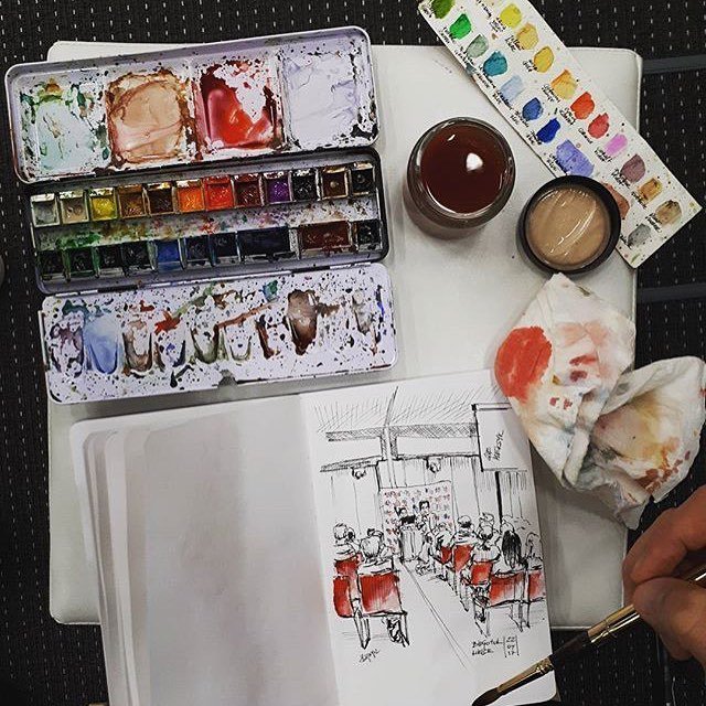 Blogotok's tweet image. Doczekaliśmy się nietypowego uwiecznienia Blogotoku! 💙 fot: @aniakaleta #bloger #blogotok #kielce #krzyczblogotok #bloger #targikielce #art