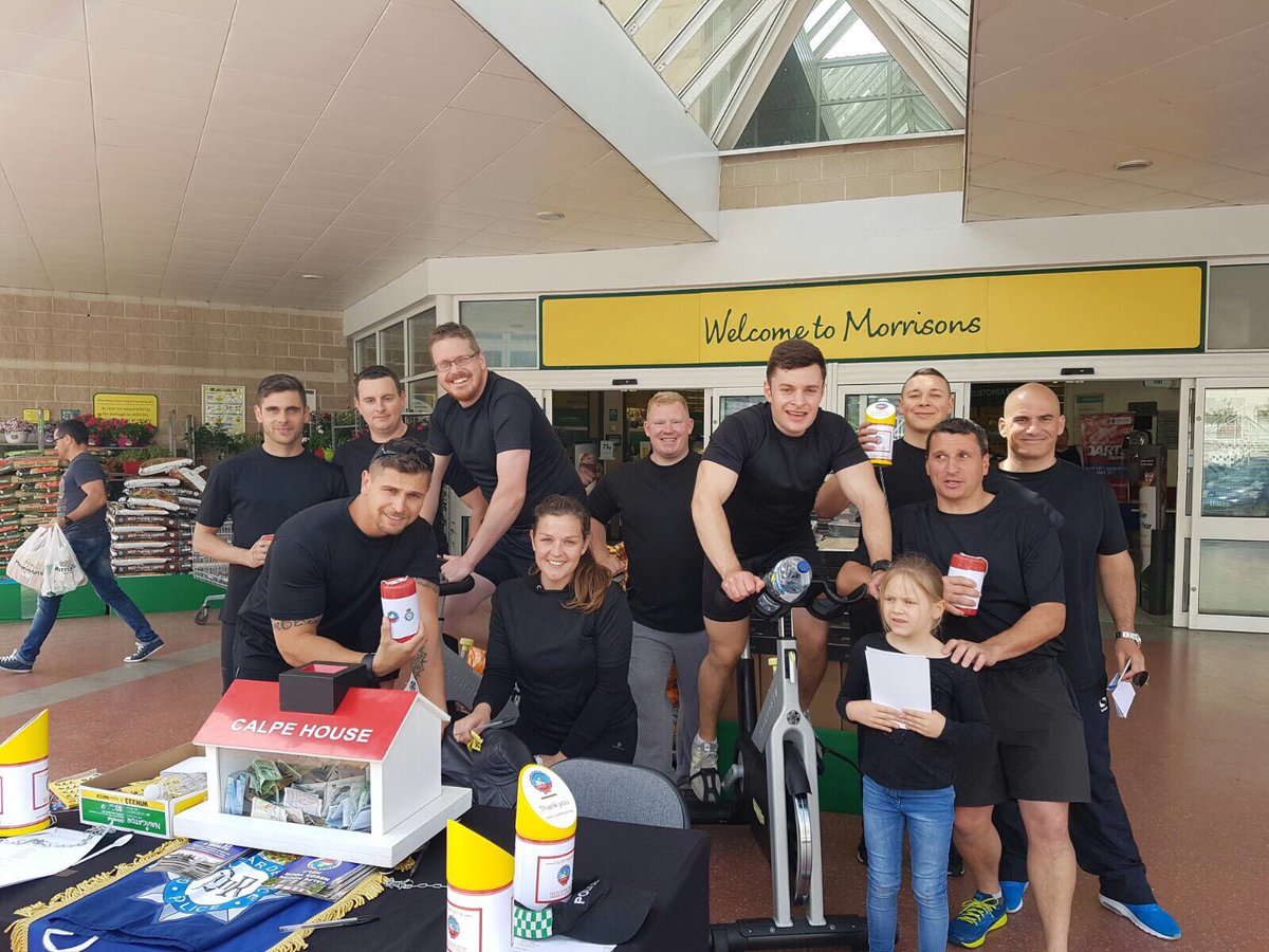 Still time to visit @RGPolice recruits at @Morrisons #Gibraltar Raising funds for @CalpeHouse. Chief Minister @FabianPicardo has done so 👍