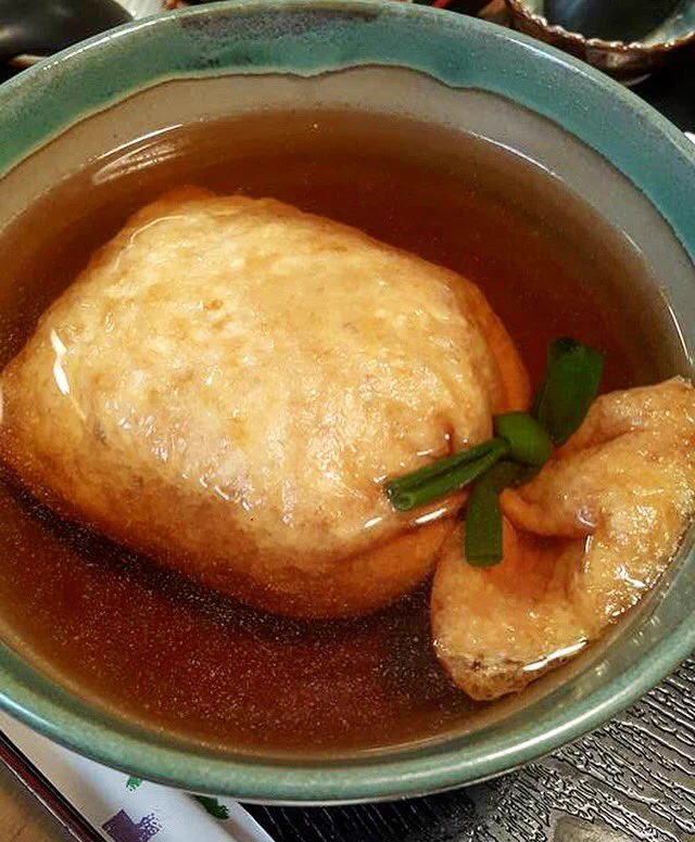 揚げの中からおうどんがw逆きつねうどんが美味しそう＆面白いwww