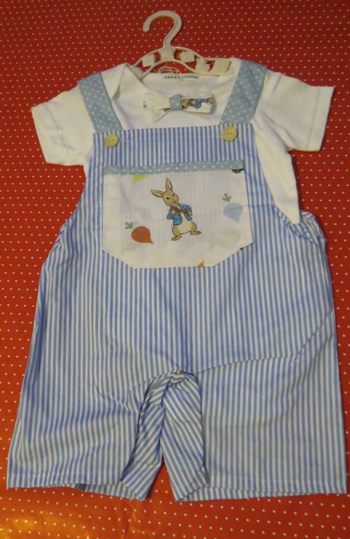 CraftyPraxis's tweet photo. New in from new supplier Sarah Louise this great range of children's clothes. She makes to order too! #huddersfield #childrenswear #handmade https://t.co/PAIks8Czux