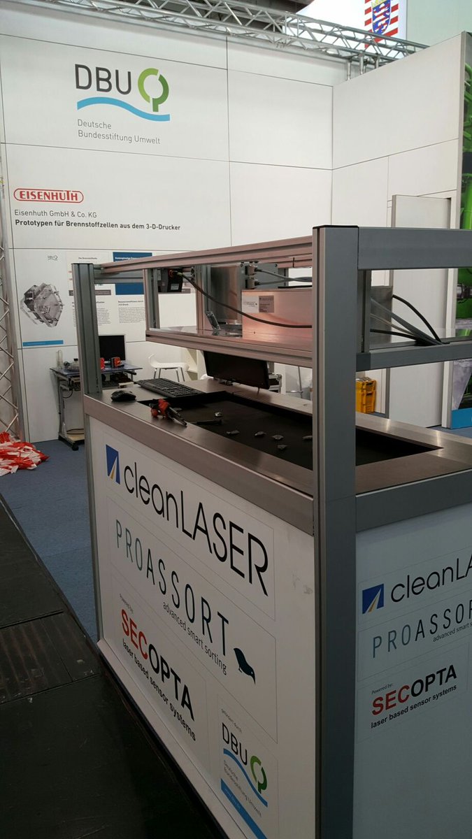 umweltstiftung's tweet image. Morgen gehts los: DBU zeigt #HM17 Halle 2 A26 Lösungen #Ressourceneffizienz Wachstum #Rohstoffverbrauch entkoppeln buff.ly/2q3YXR7