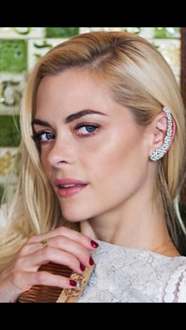 Happy birthday Jaime King (1979). 