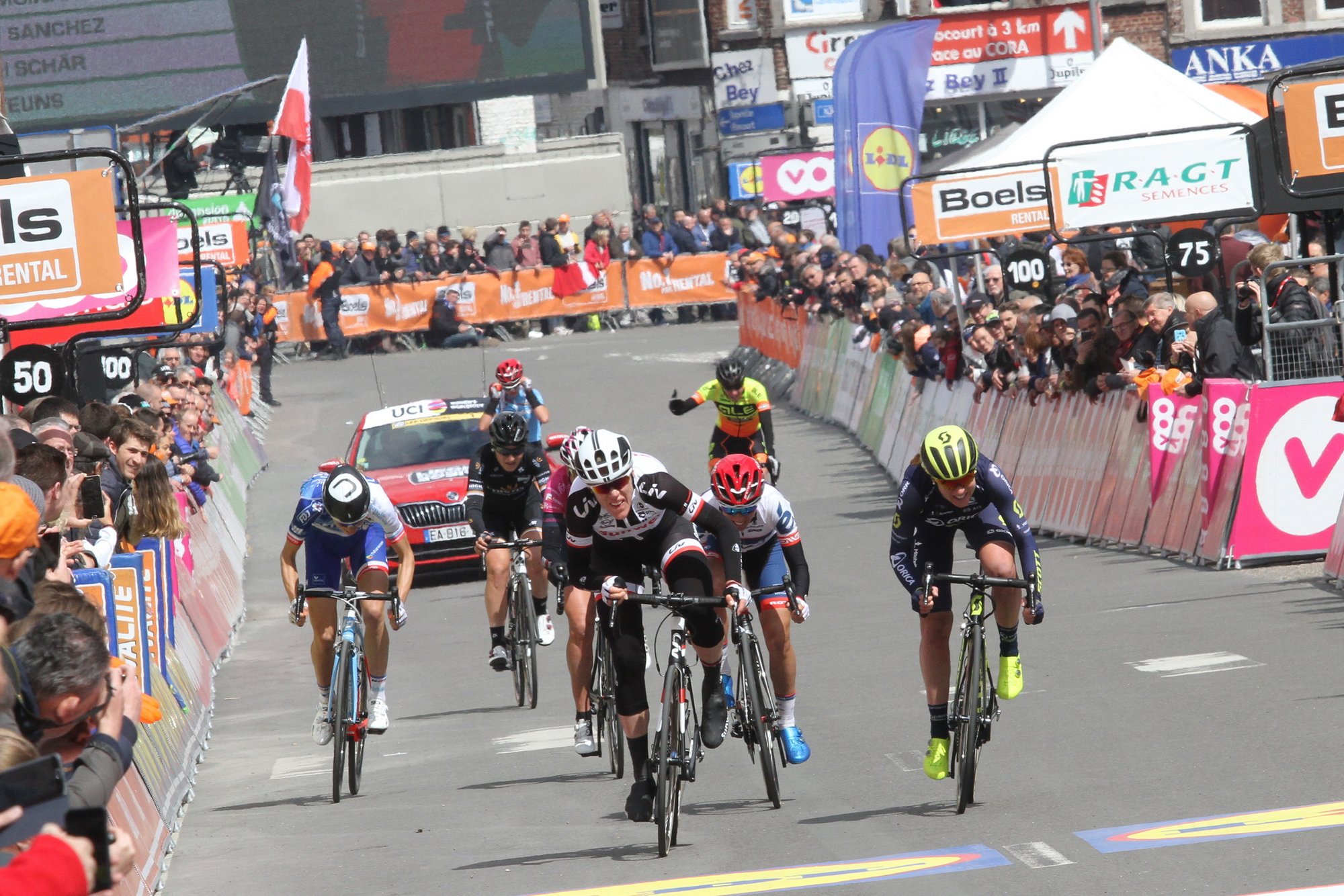 за шоколад!