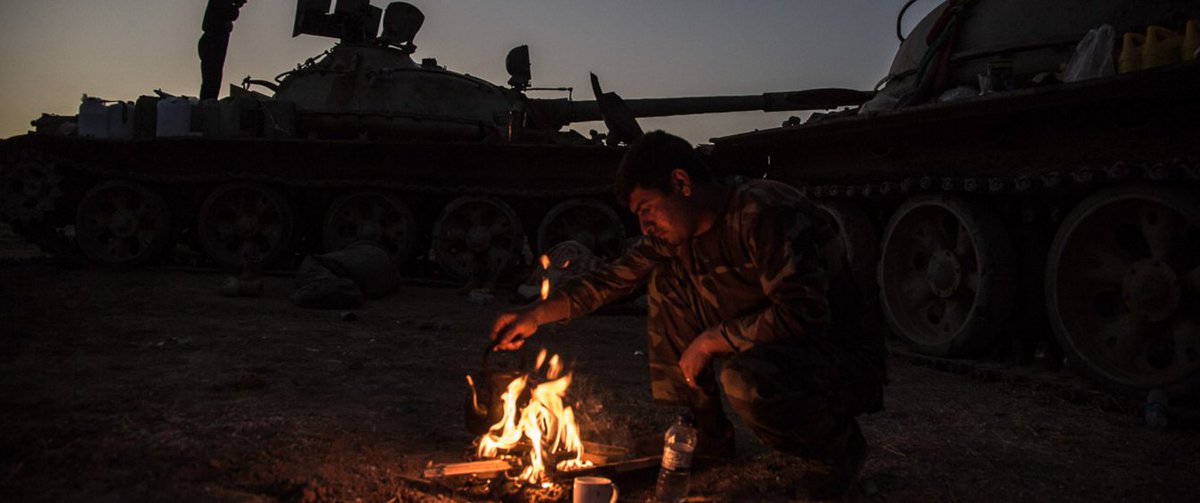 Fotoreportáž Juraja Mravca na <a href="/MONOmagazin/">MONO.sk</a> : Videl som smrť, ktorú za sebou necháva Islamský štát
mono.sk/videl-som-smrt…
#photojournalism