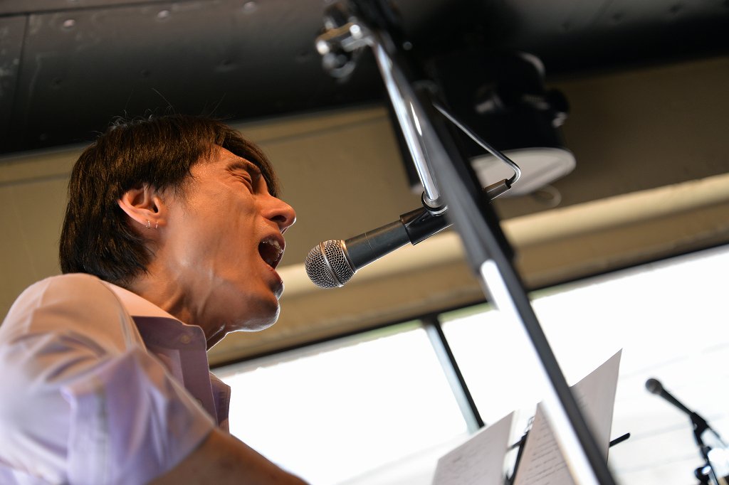 Museとbrunch בטוויטר 4 15 土 ミューズとブランチ71 山田浩文 3年ぶりにご出演頂きました山田浩文さん 春の日差しを背に 始終和やかな雰囲気に包まれたステージでした 次回 5 20 土 ミューブラ6周年記念sp夜公演 詳細 予約 Https T Co 5drqzof0wn Https