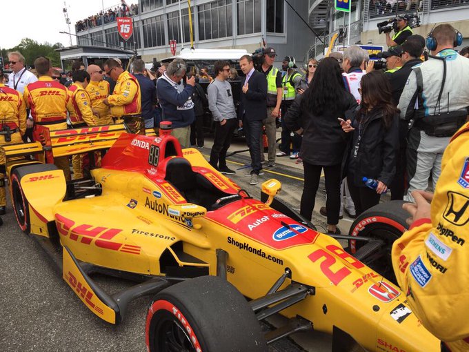 Ver imagem no Twitter Ver imagem no Twitter