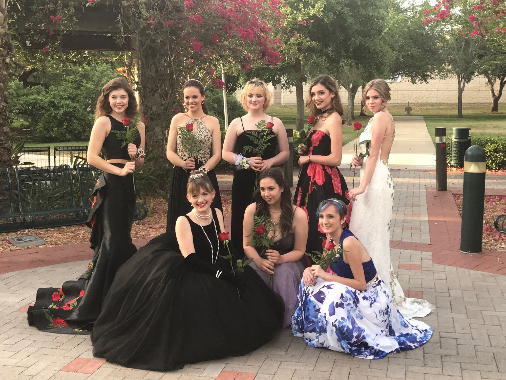 Sydney Moye on Twitter "Some great, smiley prom pics )… "