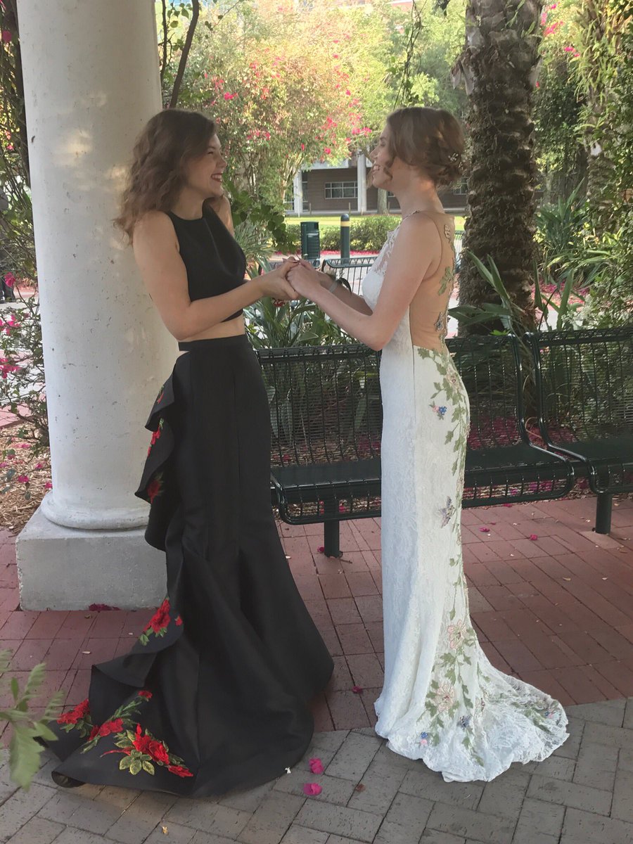 Sydney Moye on Twitter "Some great, smiley prom pics )… "