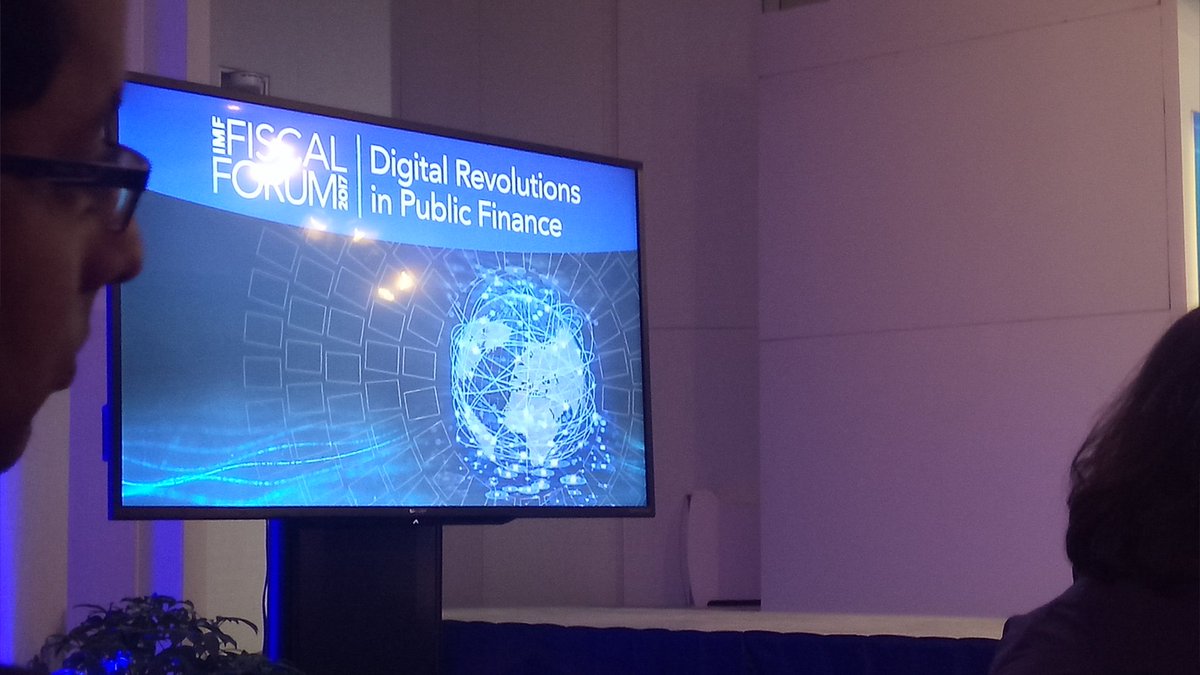 Fatiiche's tweet image. #DigitalRevolutions in public finance. Panelist: David Lipton @IMFNews , First Deputy Managing Director now at @WorldBank #Wasjington