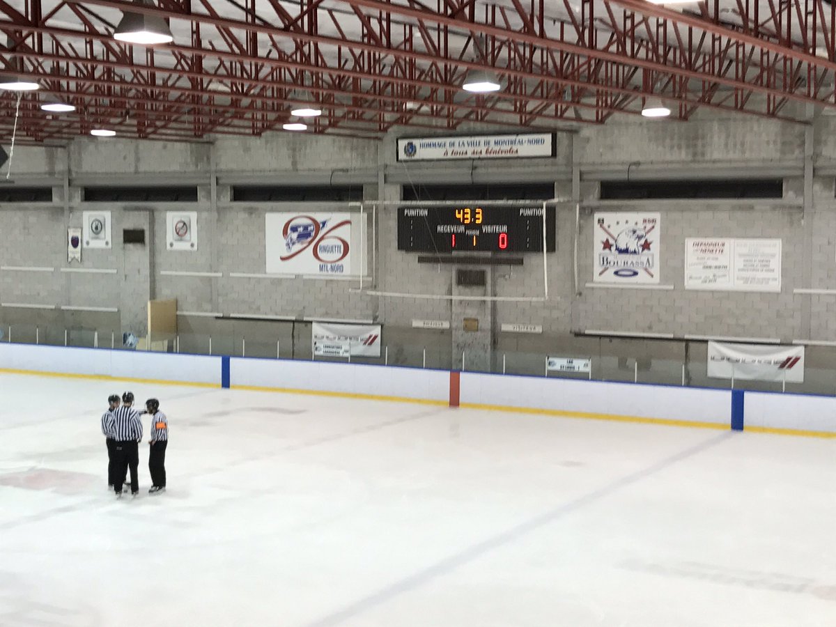 hockeylstl's tweet photo. 1-0 Mirabel après 1 sur nos Cougars LSL #atomeaa Du hockey à l'état pur ! @LMHFHockey @CoupeDodgeM @Dad_of_5 https://t.co/cOZ5PRzILD