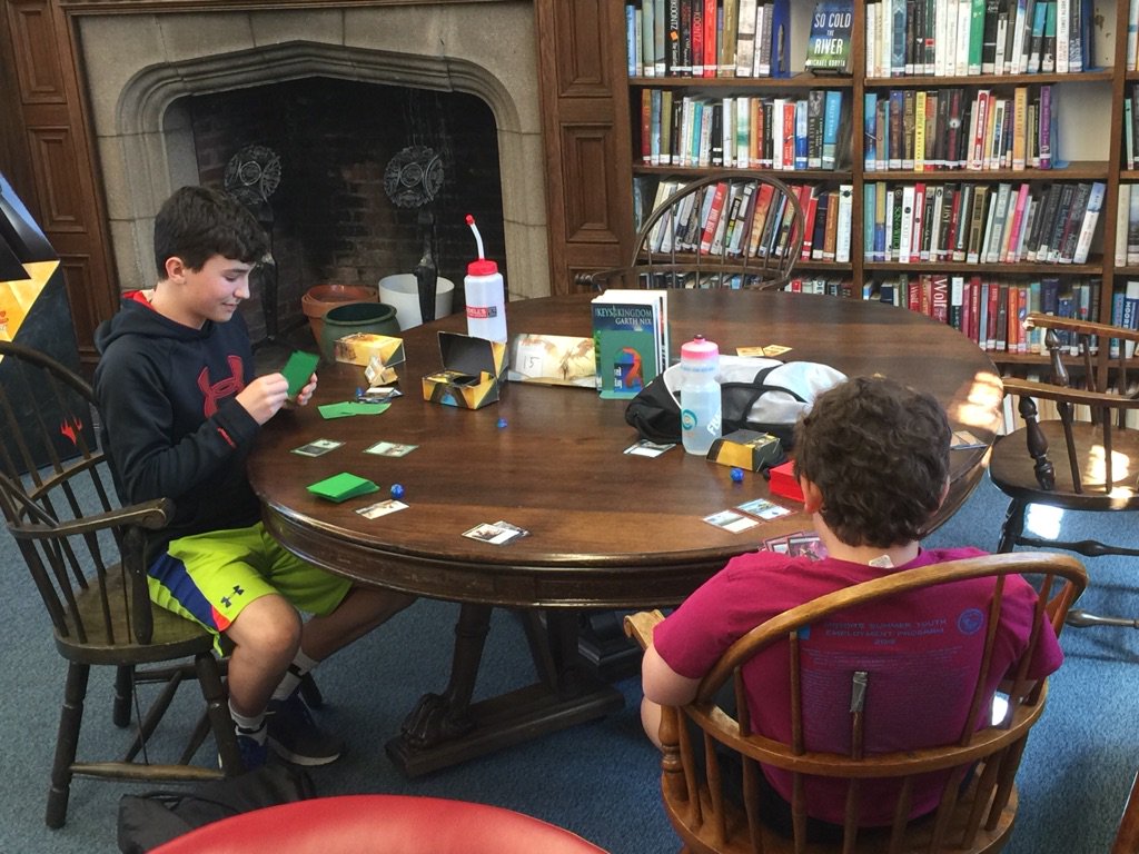 manaburned's tweet image. Prerelease by the fireplace #LibraryMagic #MTGAKH