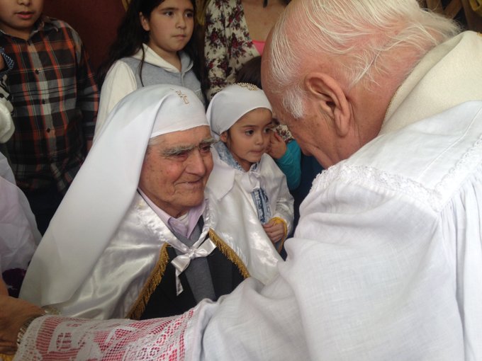 Ver imagen en Twitter Ver imagen en Twitter