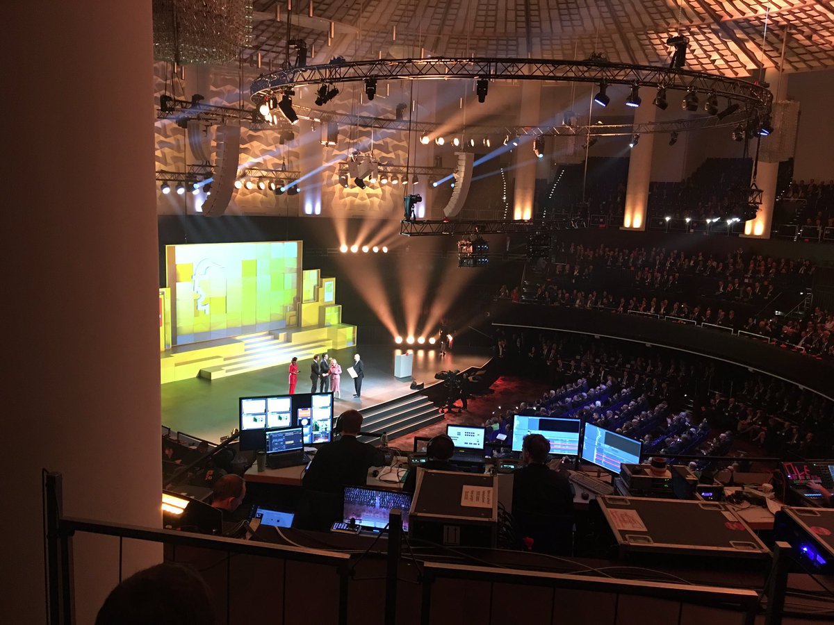 tangothor's tweet image. Hermes Award goes to Schunk GmbH. @HMI.