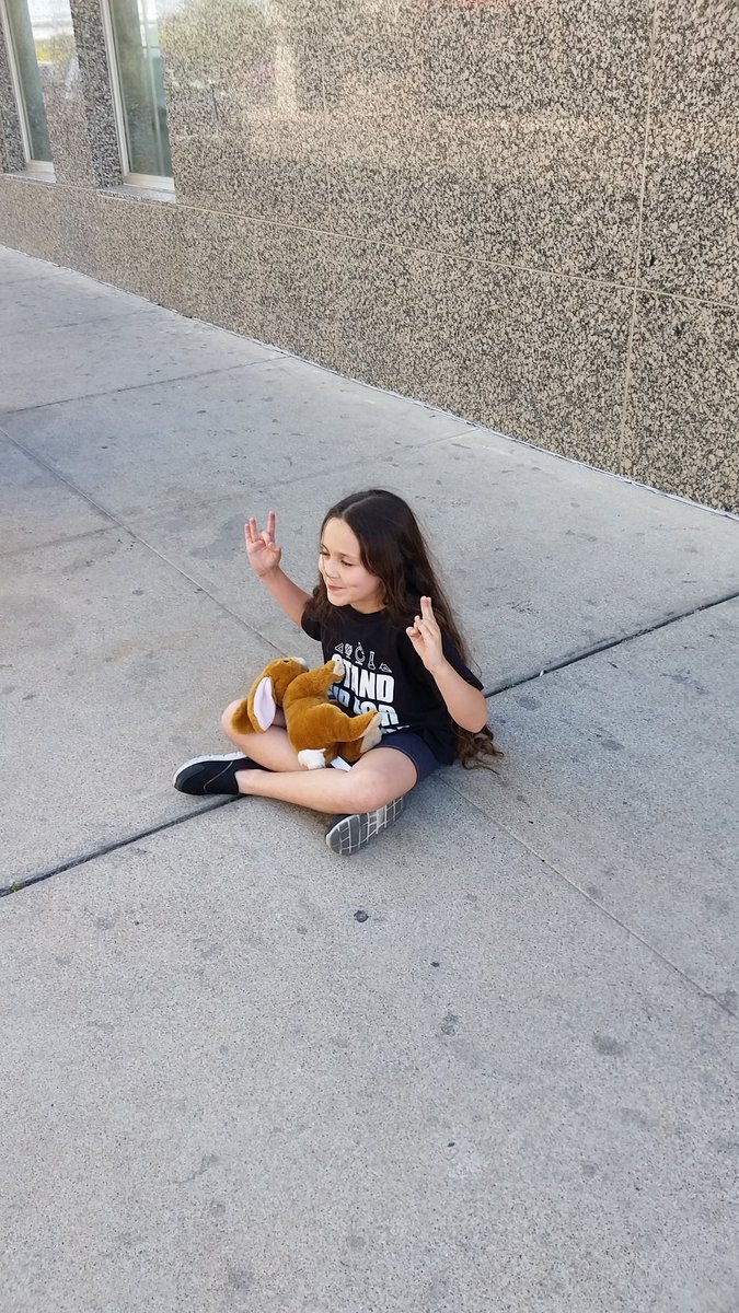 Smashtastic1's tweet image. @ScienceMarchTUC my daughter was so excited to be a part of the March yesterday she had to stop and regroup #marchforscience