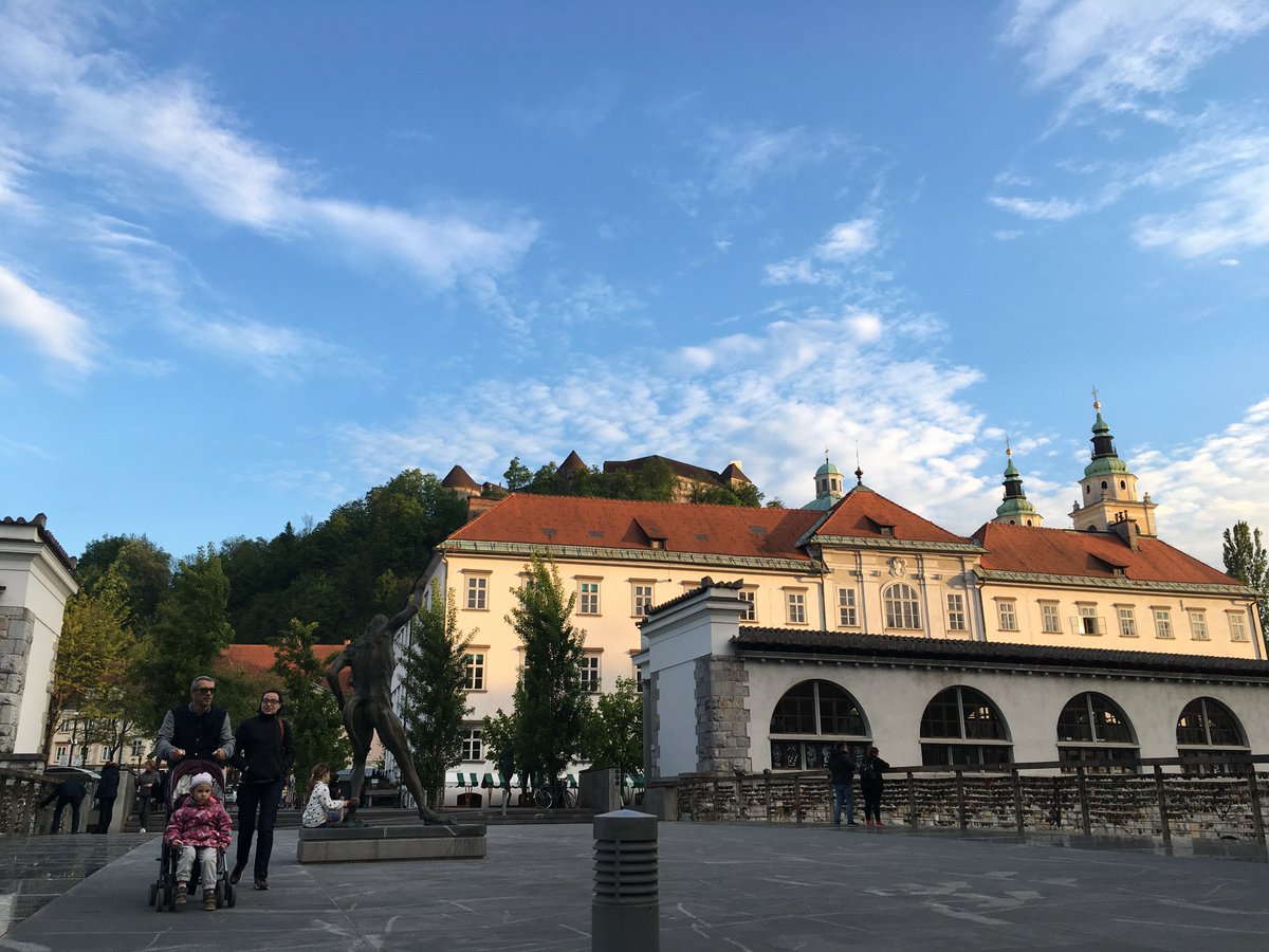 Philipp Krenn tweet media