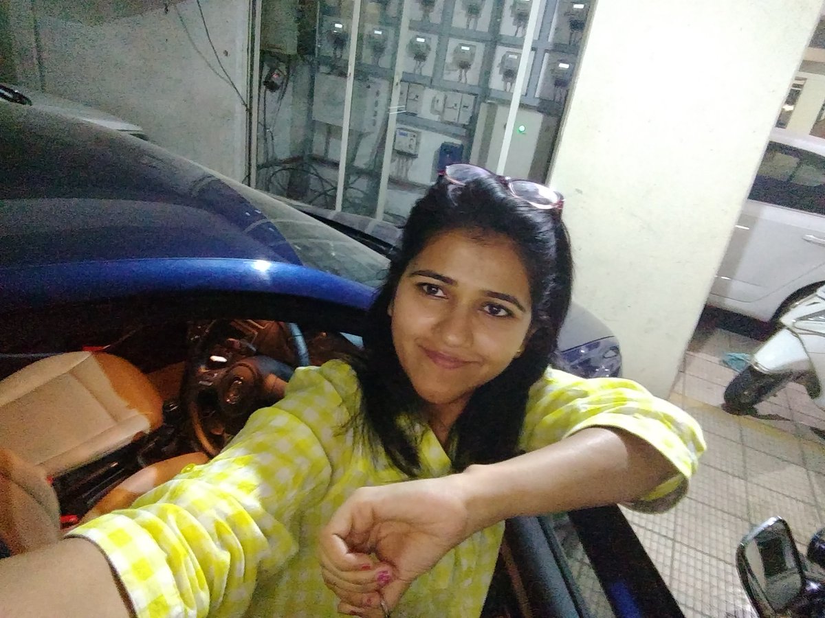 @GioneeIndia @Sophie_Choudry Here I come #CARFIE #Selfiestan #GioneeSPL 🚘🙋 @ramyavellanki @rehanak55 @mahuarana
