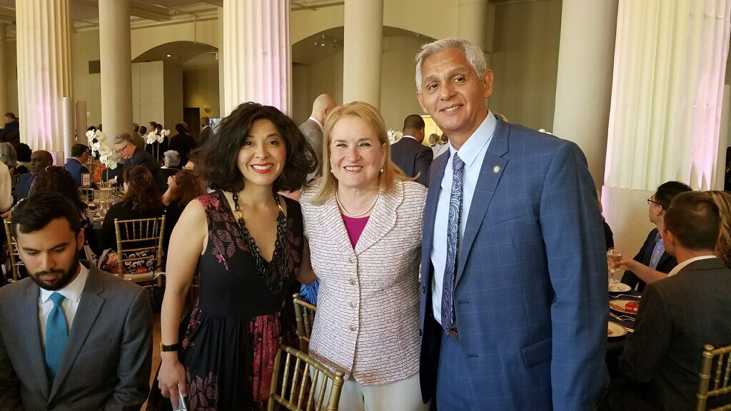 LaCongresista's tweet photo. Fun fotos at @VictoryFund Brunch. Good to see so many friends & allies. #FlushSB6 #txlege @HGLBTCaucus https://t.co/61nPkc4MjV