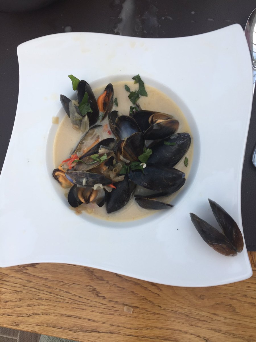 Newell1Peter's tweet photo. Paul Ainsworth's mussel broth just to say everyone loved it superb 👏👏 https://t.co/9woPRBdp8D