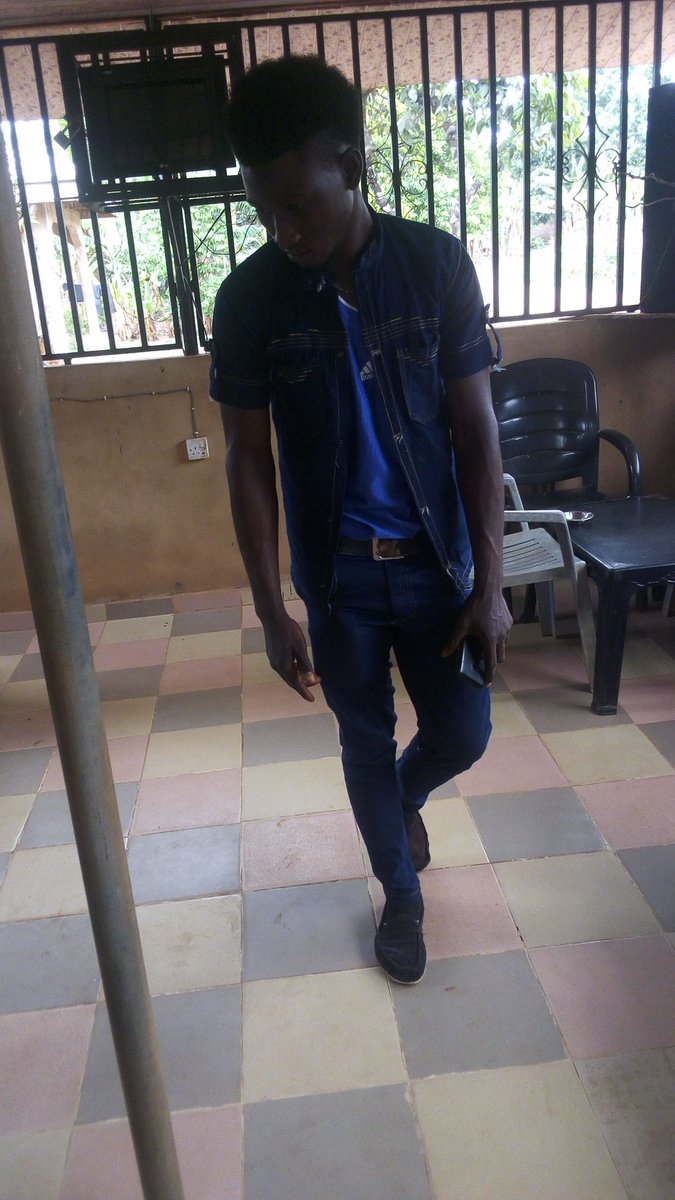 AkoweSuccess tweet picture