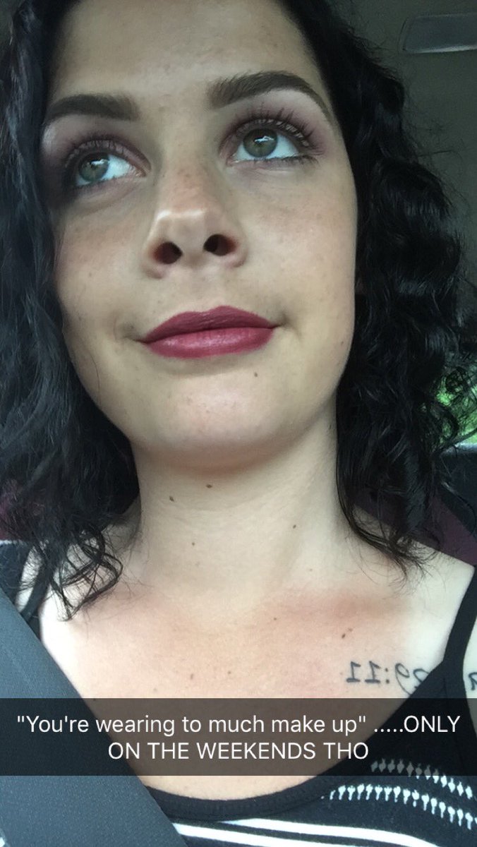 hannahlyn09's tweet photo. Make up days are the best days 😊 #dontrainonmyparade https://t.co/l8U6xa4rzp