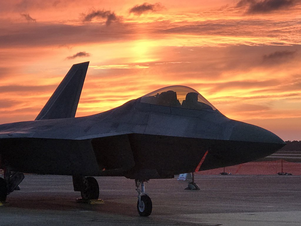 Sunrise over the F22 Raptor before the Airshow started this morning #gulfcoastsalute #Tyndall #F22