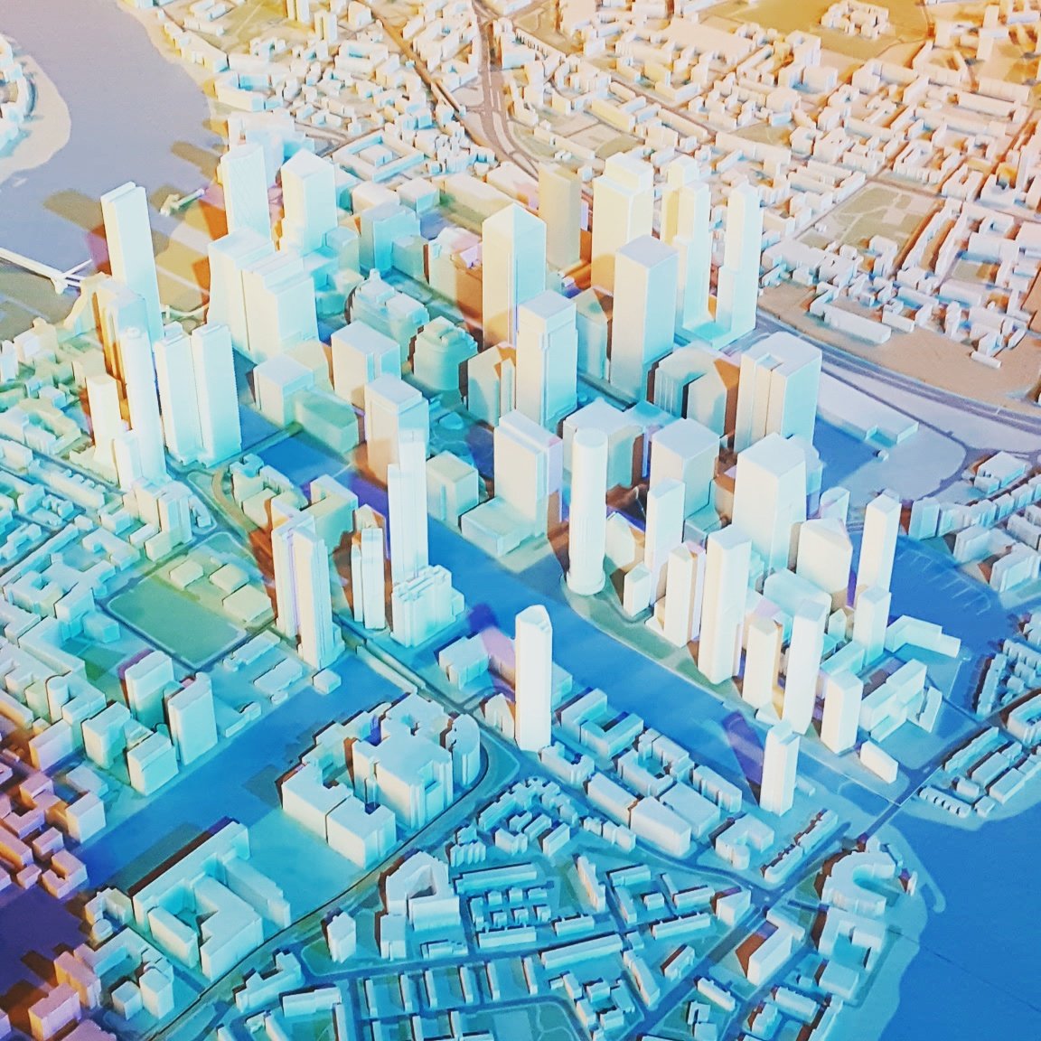 juliefutcher's tweet image. my new case study area... much more aggressive in terms of #tallbuilding impact #urbanclimate #builtform &amp;amp; #greeninfrastucture #loveLondon