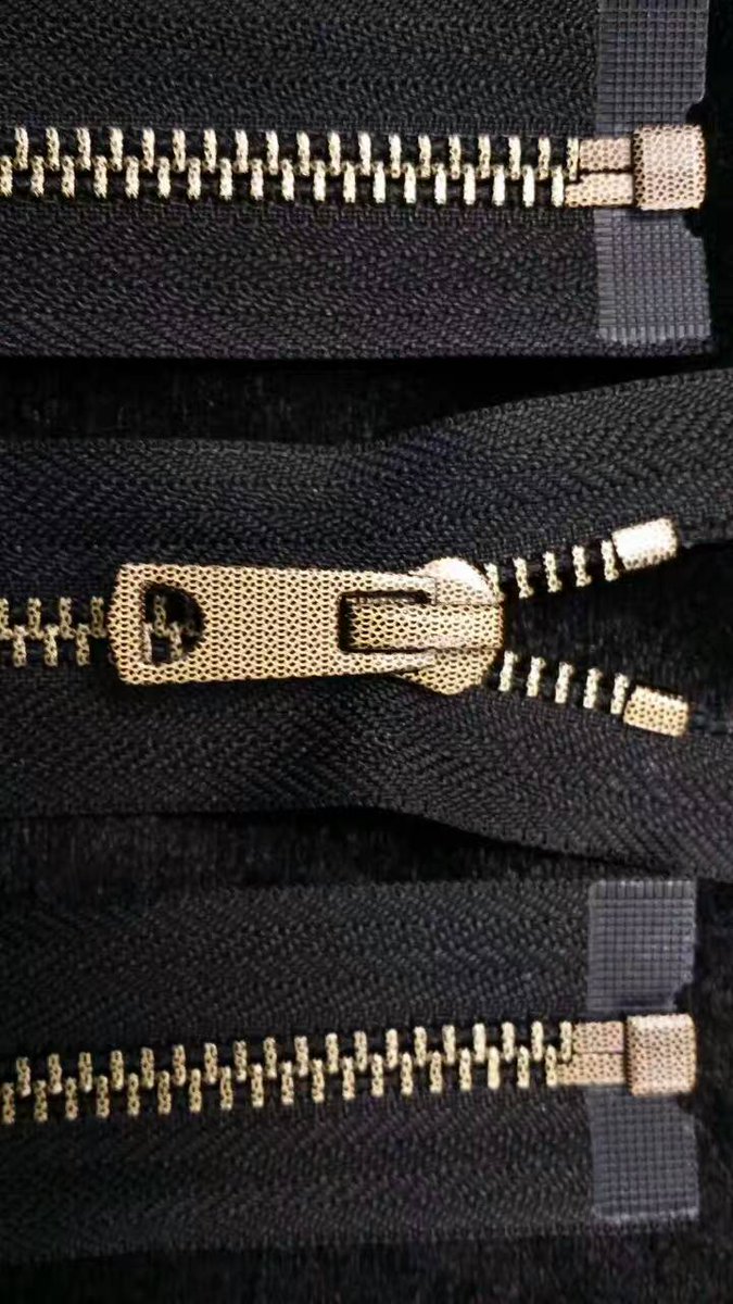 joe_yin8's tweet image. New Style slider， Metal zipper .#dashingzhipper