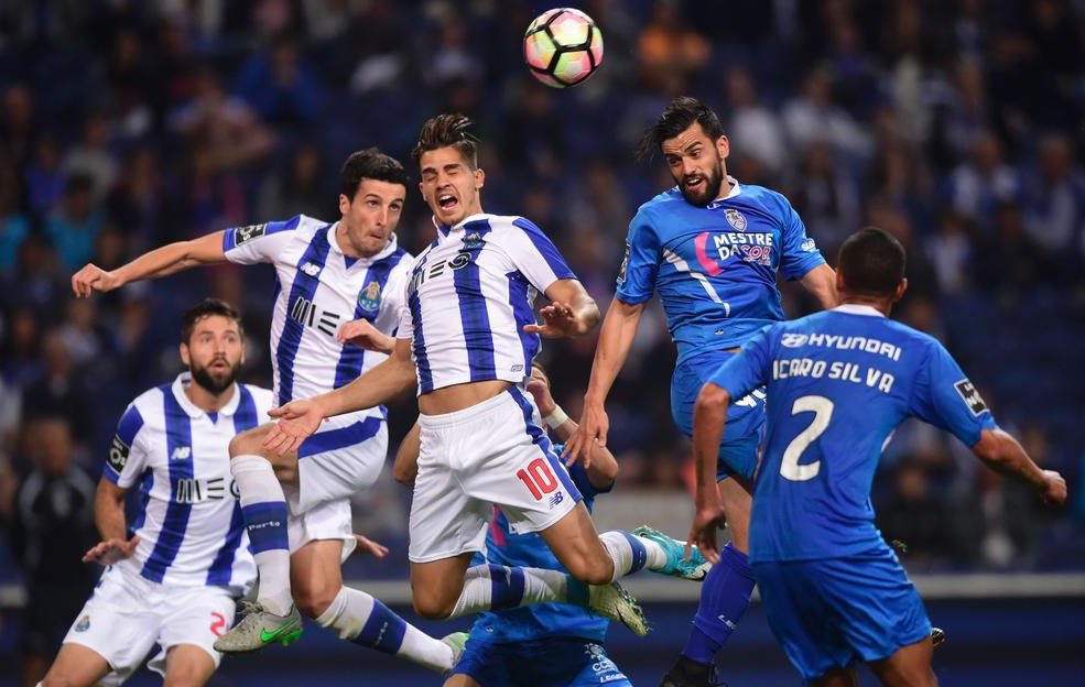 Porto volta a não aproveitar deslize do Benfica e não vai além de um empate a zero na receção ao Feirense. #FCPCDF