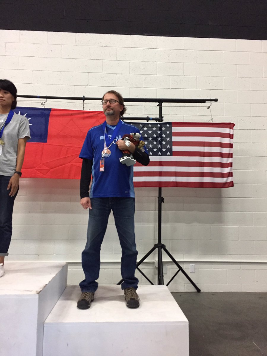 i_bioloid's tweet image. @Jinux_ROBOTIS @ROBOTIS_KR @ROBOTIS @shiba_8ro @RoboGames metals at #robogames2017