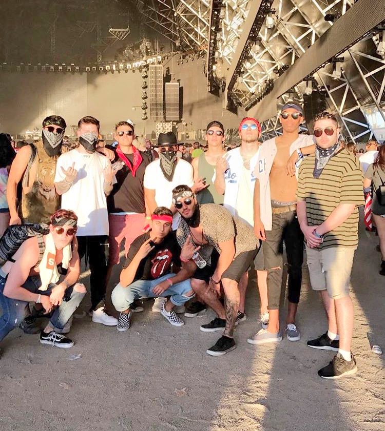 rybuck's tweet image. COACHELLA 17