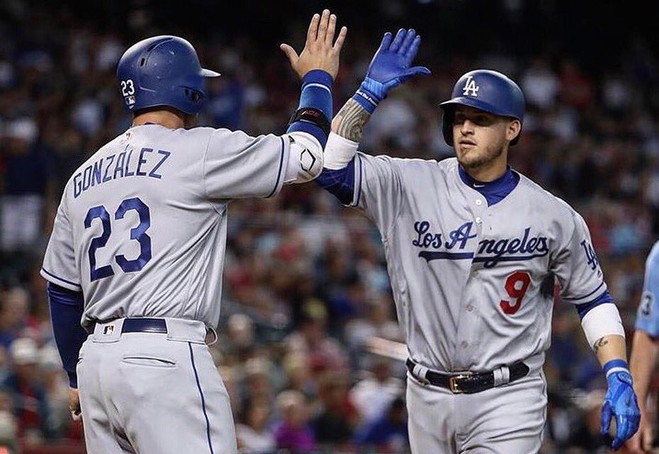 Adrian_ElTitan's tweet image. Now let's start a winning streak. #HappyFlight #DodgersWin