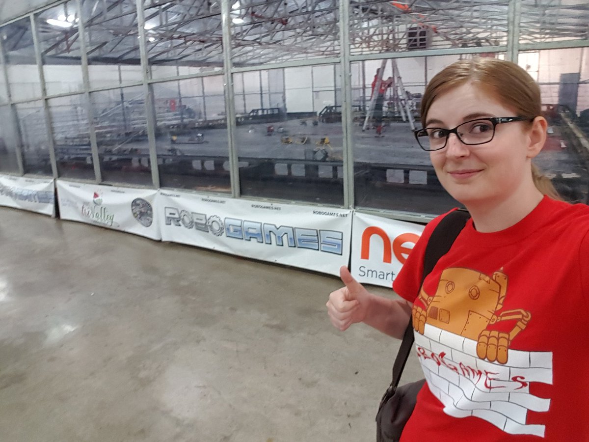 theBitterRabbit's tweet image. Thanks guys for tuning into the @RoboGames stream! This is BitterRabbit signing out from another fantastic year :) #robogames2017 #robogames