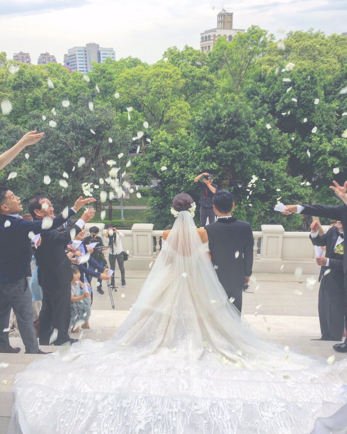 翡麗詩莊園 Twitter Search Twitter