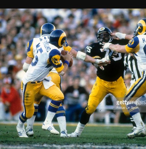 Happy Birthday to former Rams Super Bowl QB Vince Ferragamo.      