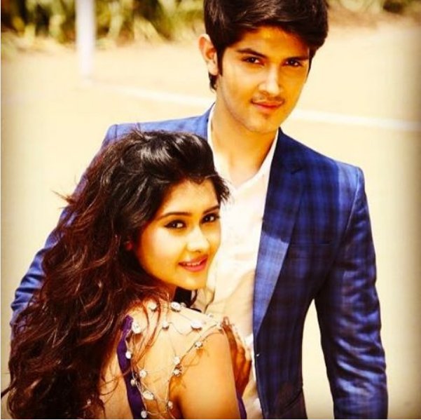 1stIndiaNews's tweet photo. Picture Perfect
Love Birds Together

@rohan4747 &amp; @Itzme_Kanchi09's made for each other pic
@RohanMehraCafe @kanchis_world @rohanmehrafan https://t.co/8C2VxWTesU