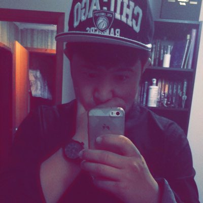 Davod53471's tweet photo. #NewProfilePic https://t.co/mHlx9znZOu