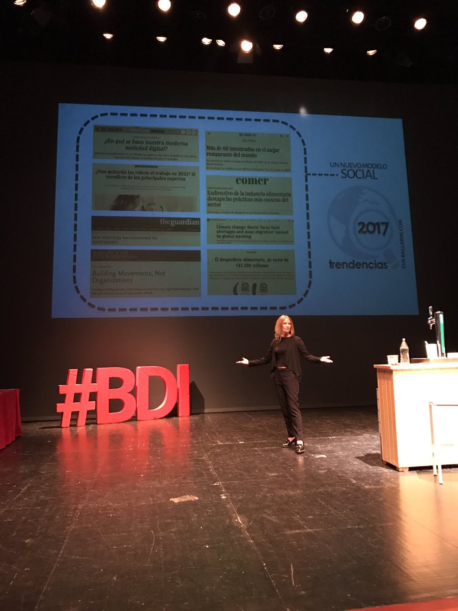manelmorillo's tweet photo. @evaballarin hablando y bien de tendencias en #hostelería #BDIMalaga17 https://t.co/j0JFAFpRK2