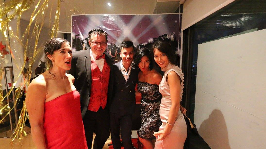 Clearly the only one who thought 'red carpet' party meant you had to dress IN a #redcarpet .