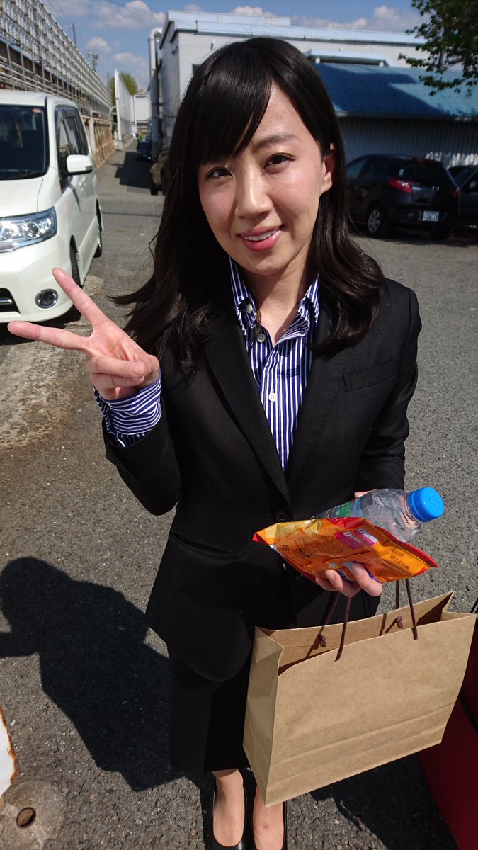 なおっち V Twitter 住之江 飛龍賞競走 前検入待ち 女子選手 深見亜由美選手 深見亜由美