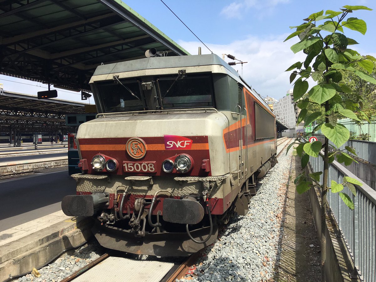 StephThreeForty's tweet image. #trainspotting #BB15000 #SNCF #ParisEst