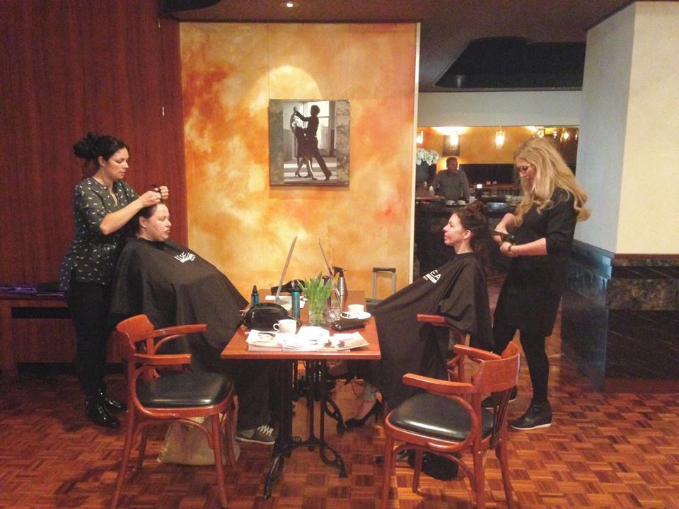 SamenloopSWF's tweet image. Geslaagde &quot;Verwenochtend&quot; in Dansschool Vergonet #Sneek door &quot;De Skulp&quot;. Dank: vrijwilligers, meewerkende bedrijven en famlie Vergonet!