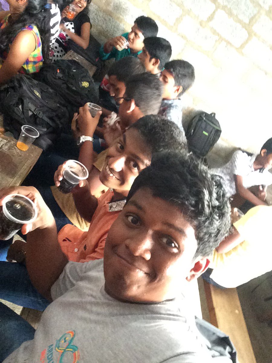 MasterLWA's tweet image. #our #history_class #new_year #party 🎉🎉