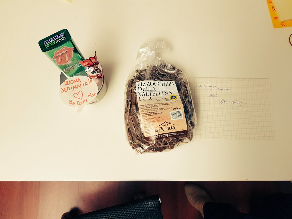 ClaudiaLarix's tweet photo. È lunedì, domani si lavora, ma va tutto bene perché è la #Larixweek a #SaC17
Provate anche nei vostri uffici. Funziona!
#behappynowhere thx https://t.co/cF60wMvzsS