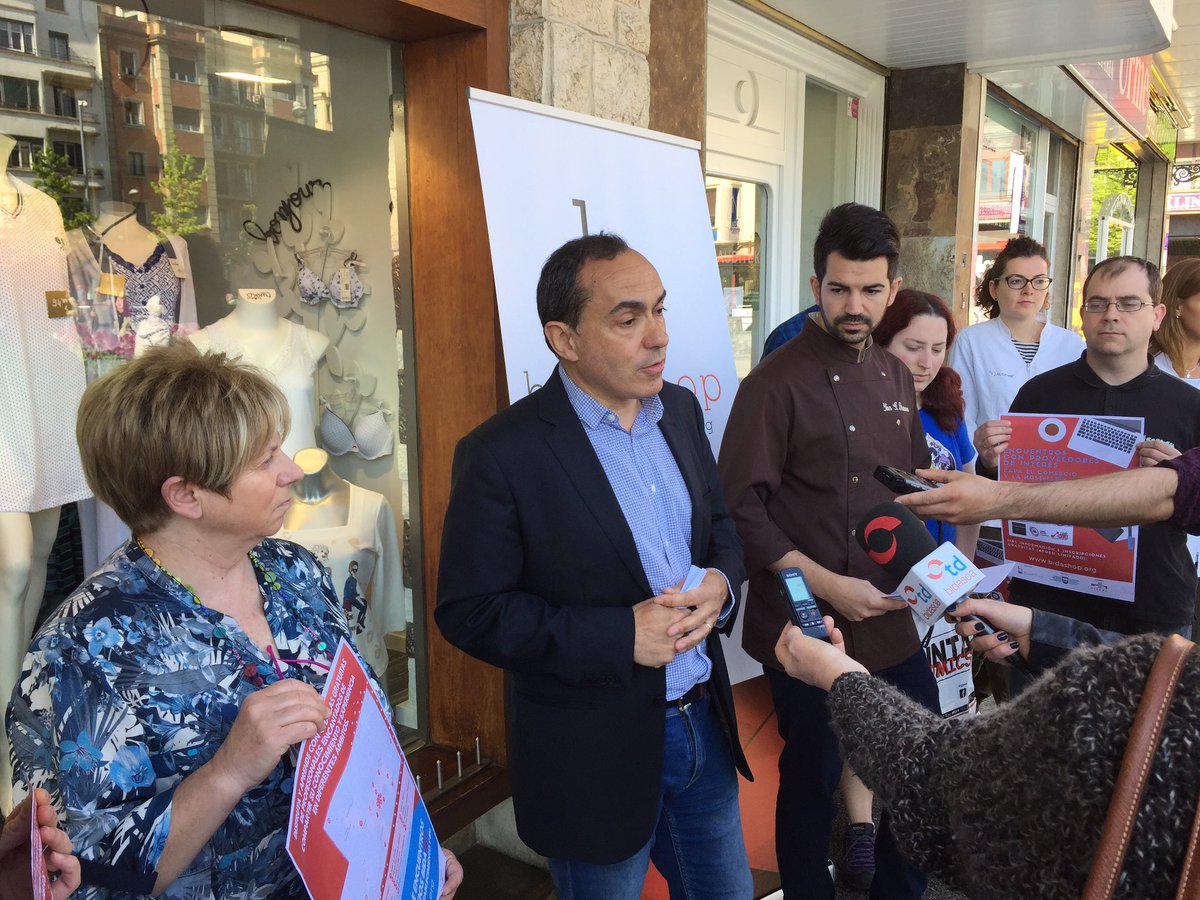 .<a href="/bidaShop/">BidaShop</a> <a href="/mangelpaez/">Miguel Ángel Páez Escamendi</a> .<a href="/mangelpaez/">Miguel Ángel Páez Escamendi</a>: "Siempre es una buena noticia ver cómo surgen nuevas iniciativas en torno a la actividad del comercio de #Irun".