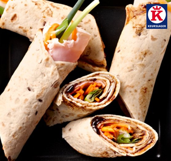 Keurslager's tweet image. Wraps met gerookte kip en wortel #Koningsdag #snack bit.ly/2oCTFef