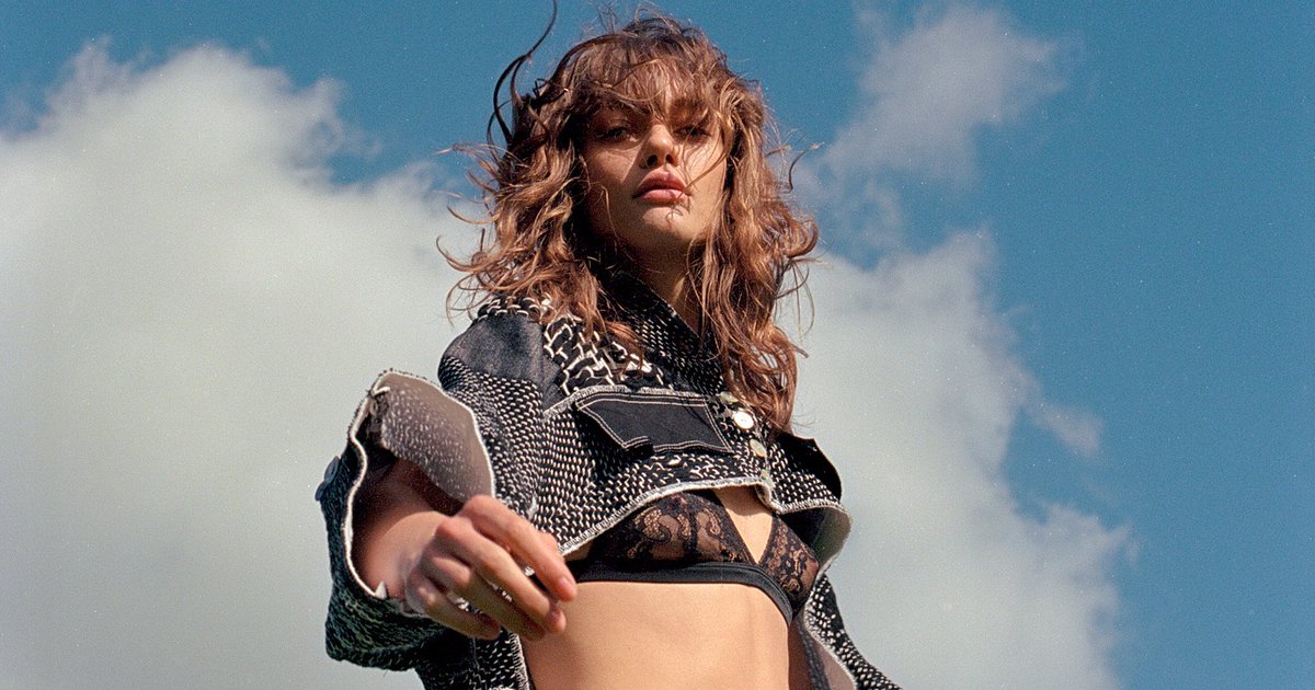 Think sustainable fashion just isn't cool? Think again r29.co/2pc5n3x
cc <a href="/StellaMcCartney/">Stella McCartney</a> <a href="/F_Steinmetz/">Faustine  Steinmetz</a> <a href="/maiyet/">MAIYET</a> <a href="/FollowWestwood/">Vivienne Westwood</a>